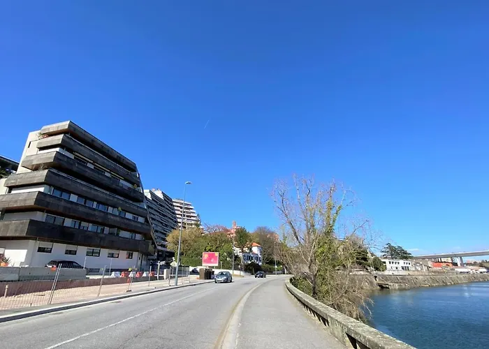 ESM Rental - Freixo Riverside Terrace