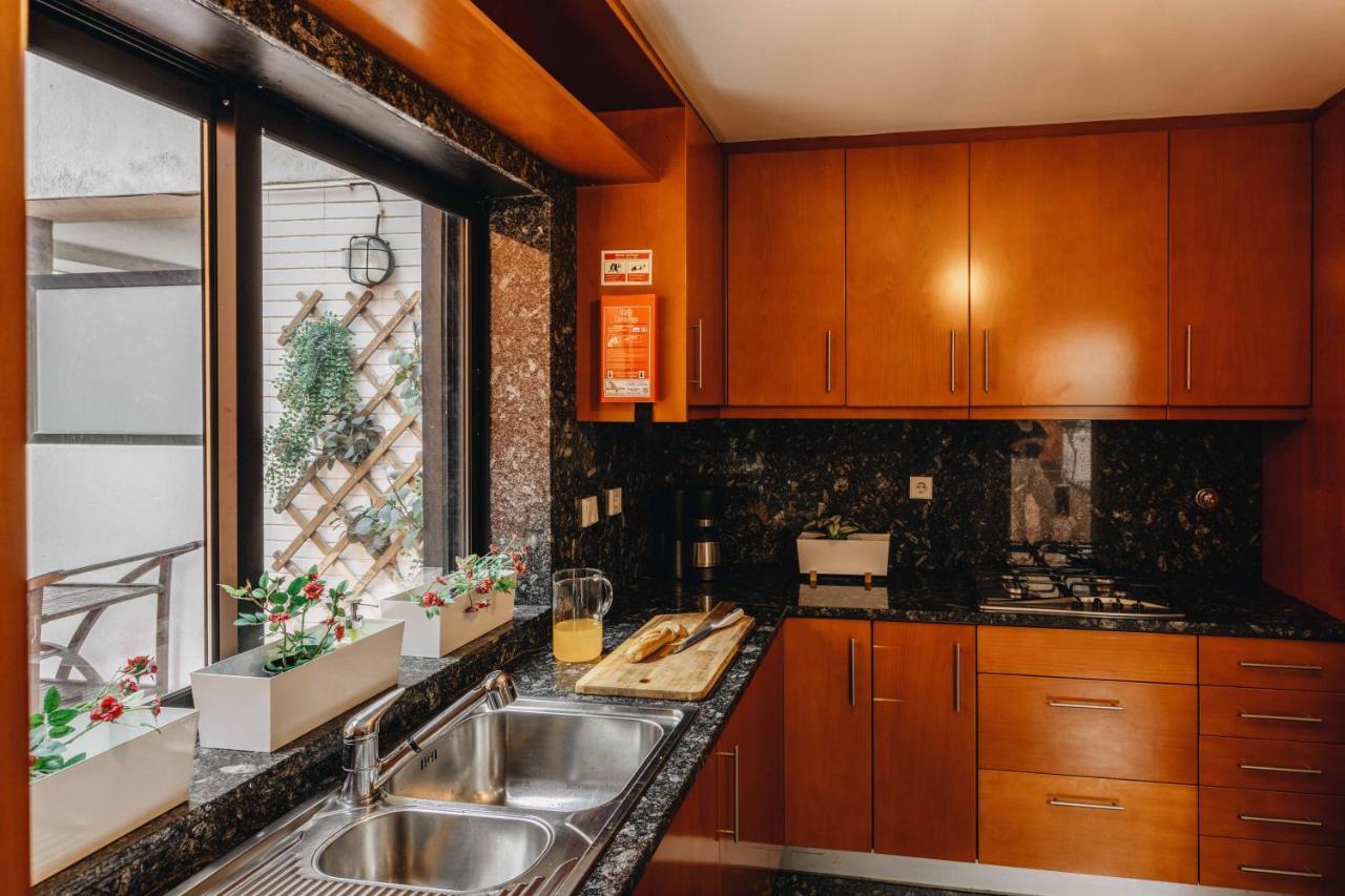 Riverfront Haven Family's Choice With Free Garage Appartement